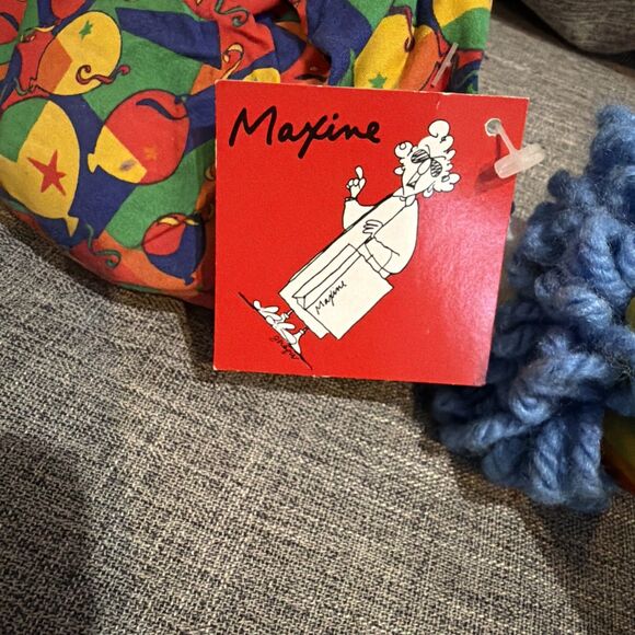 Comic Strip Grumpy XMAS Maxine Holiday Plush Character Hallmark Cards Gift - Picture 4 of 5